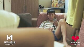 Young Chinese Home Fucking